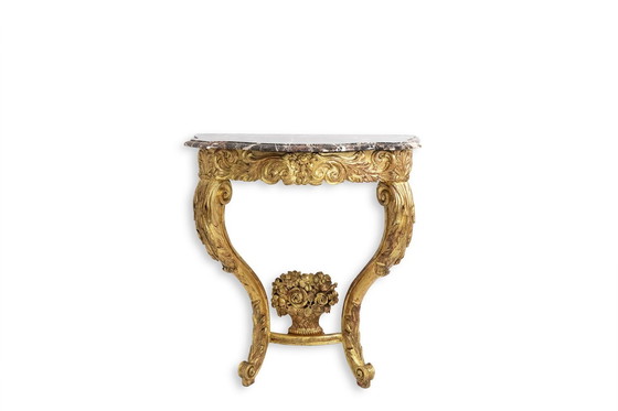 Image 1 of Console En Bois Doré Et Sculpté D’Époque Louis Xv. Circa 1880.