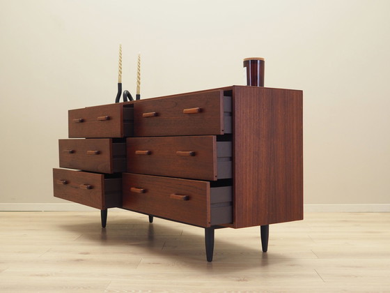 Image 1 of Commode en teck, Design danois, 1970S, Production : Danemark