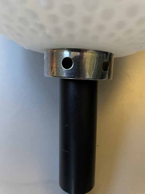 Image 1 of Lampe suspendue en opaline des années soixante-dix