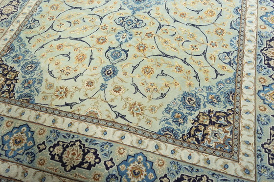Image 1 of Tapis de liège Kashan noué à la main - Vert pistache - 388 X 261 cm