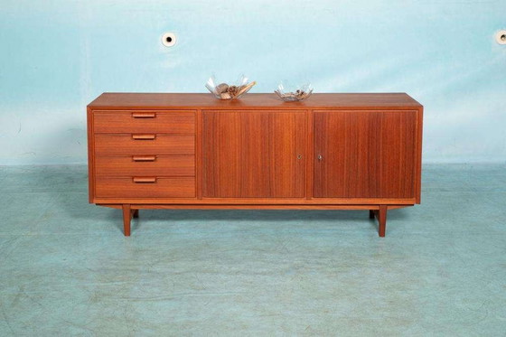 Image 1 of Buffet rénové au design vintage, buffet des années 60 en teck