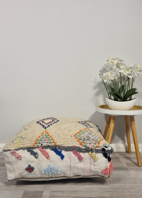 Image 1 of Tabouret marocain, coussin de siège fait à la main au Maroc