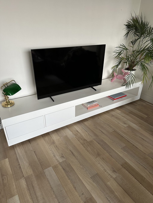 Meubles design sur mesure