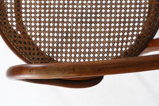 Image 1 of Fauteuil vintage en bentwood avec cannage, 1950