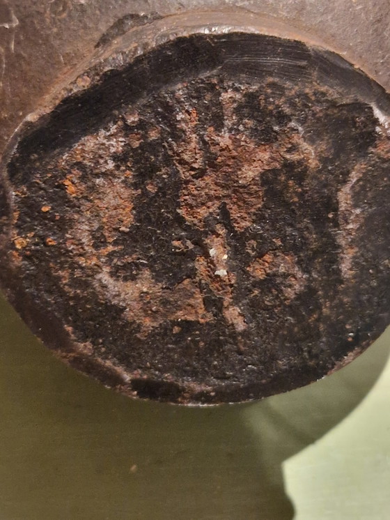 Image 1 of Ancienne cruche à eau RUSSE 18ème siècle Sovjet Cast-iron