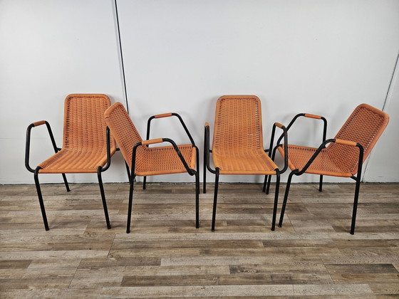 Image 1 of Chaises de bar des années 1960 en fer et plastique tissé orange