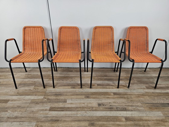 Image 1 of Chaises de bar des années 1960 en fer et plastique tissé orange