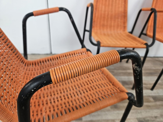 Image 1 of Chaises de bar des années 1960 en fer et plastique tissé orange