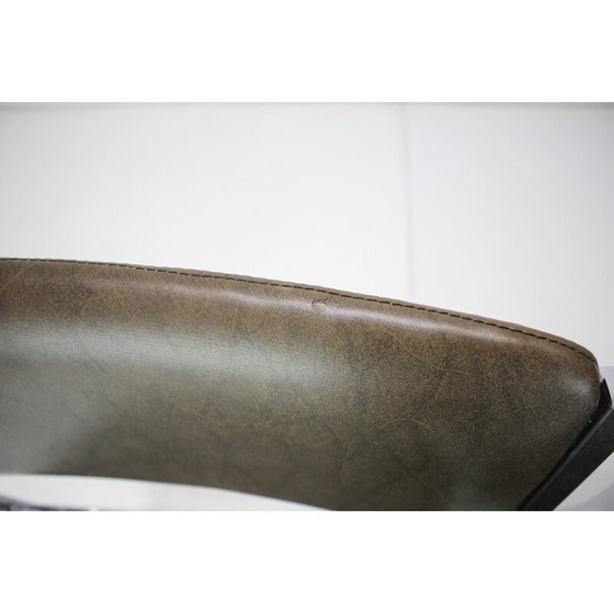 Image 1 of Paire de chaises vintage en chrome et similicuir, Tchécoslovaquie 1970