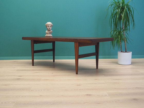 Image 1 of Table basse en bois de rose, Design danois, 1970S, Production : Gern Møbelfabrik