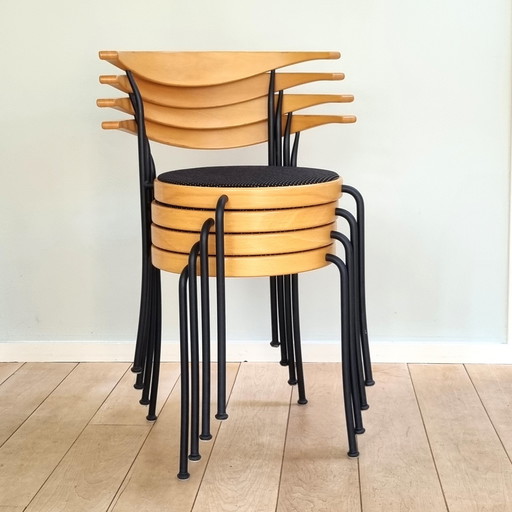 4x Chaises de salle à manger Magnus Olesen