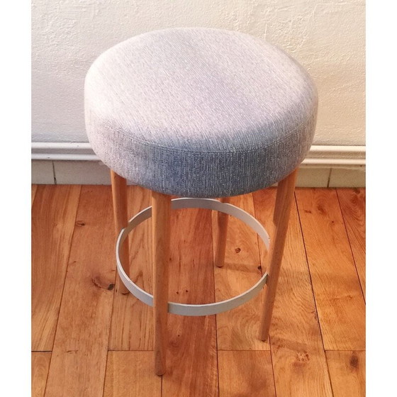 Image 1 of Tabouret vintage en bois et tissu bleu