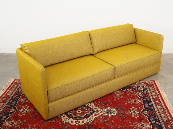 Image 1 of Canapé jaune, design scandinave, 00S