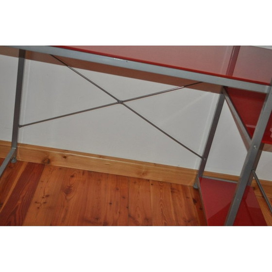 Image 1 of Bureau vintage Bauhaus avec chaise et armoire métallique