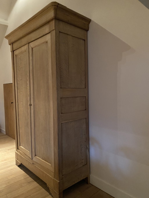 Armoire en chêne français Louis Philippe