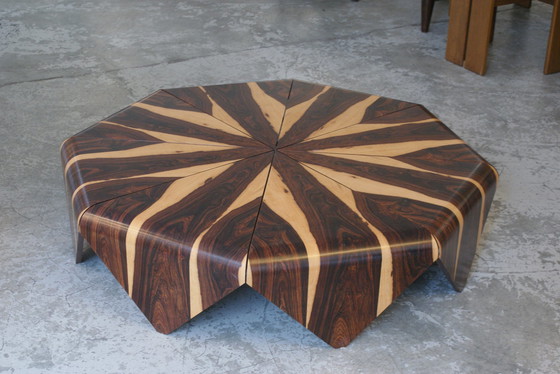 Image 1 of Table Basse Petala De Jorge Zalszulpin En Bois De Cocobolo