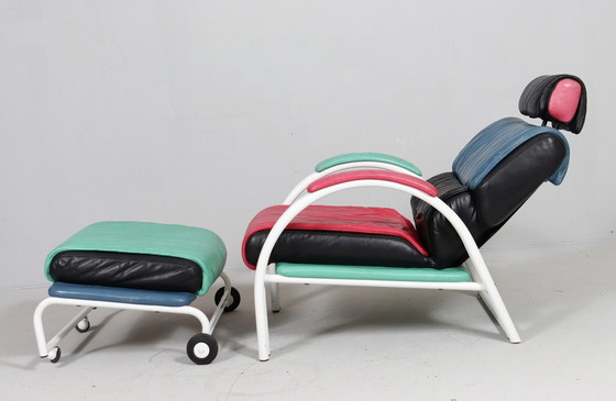 Image 1 of Lounge Chair/fauteuil postmoderne avec ottomane dans le style de Memphis Milano, Italie, années 1980