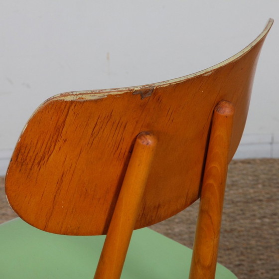 Image 1 of Paire De Chaises Vintage En Bois, Éditées Par Ton, 1960