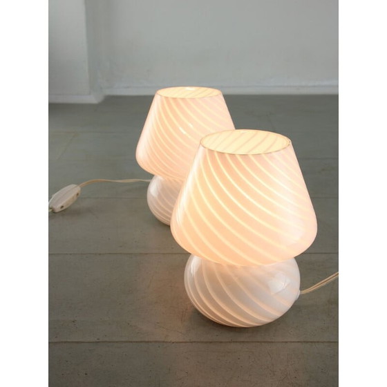 Image 1 of Lampe de table vintage en verre de Murano, 1970