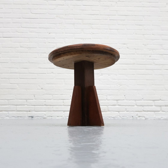 Table d'appoint en bois wabi-sabi brutaliste – Tables d'appoint, Wood (photo 4 of 9)