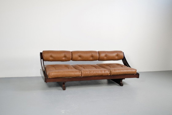 Image 1 of Canapé 3 Places Gs 195 Cuir Et Palissandre Gianni Songia 1963 Sormani Éditeur