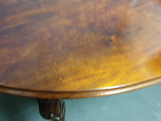 Image 1 of Table à coulisse ancienne en acajou