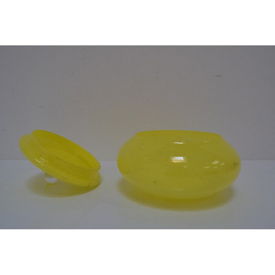 Image 1 of Jarre en verre du milieu du siècle par Novy Bor, Tchécoslovaquie Années 1960