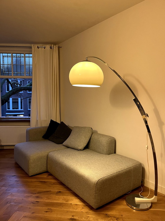 Image 1 of Banque Hay Mags