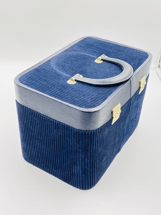 Image 1 of Beauty Case En Velours Bleu