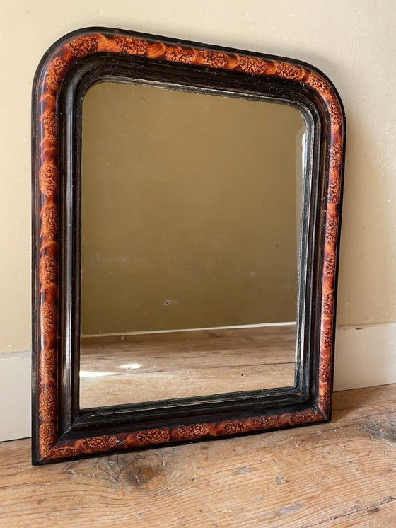 Image 1 of Très Beau Miroir Boisé Louis Philippe Français 54 Cm.