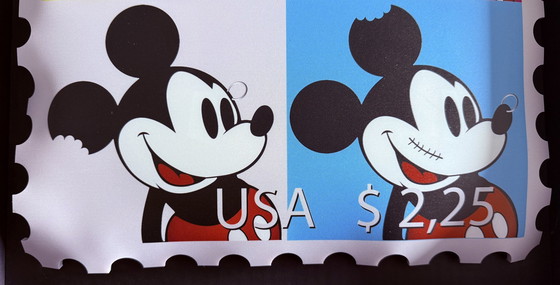 Image 1 of Ad Van Hassel : "Timbre de luxe, hommage à Mickey Mouse".
