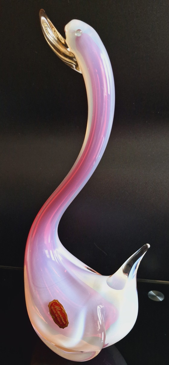 Image 1 of Paire d'oiseaux en verre de Murano rose opalin des années 60