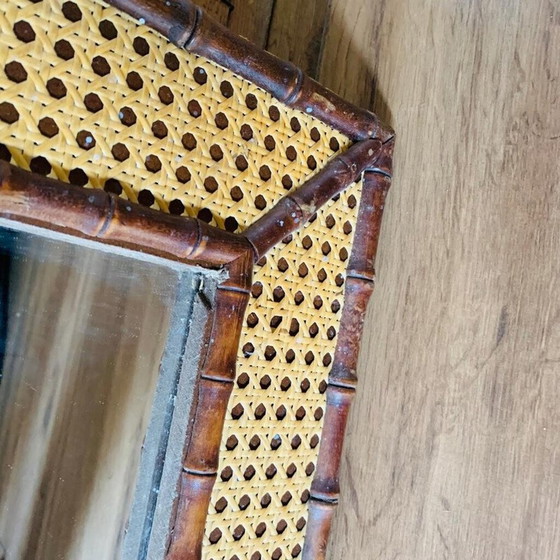 Image 1 of Miroir vintage en bois et rotin