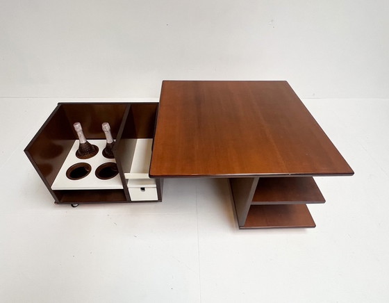 Image 1 of Table basse italienne avec fonction bar, années 1960