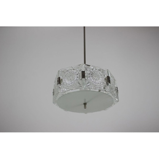 Image 1 of Suspension vintage en métal et verre par Kamenický Šenov, Tchécoslovaquie 1960
