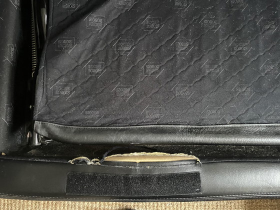 Image 1 of Canapé-lit vintage Roche Bobois avec pouf