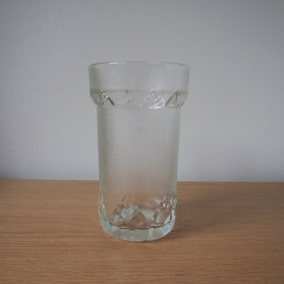 Image 1 of Vase en verre pressé italien Mcm avec motif de feuilles