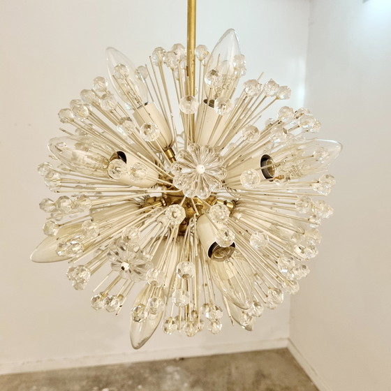 Image 1 of Ensemble de 2 lustres Snowball Starburst Sputnik Chandeliers par Emil Stejnar pour Rupert Nikoll, 1960s.