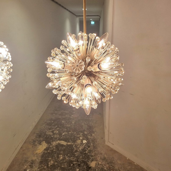 Image 1 of Ensemble de 2 lustres Snowball Starburst Sputnik Chandeliers par Emil Stejnar pour Rupert Nikoll, 1960s.