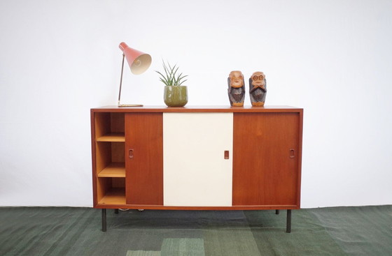 Image 1 of Teck danois Vintage Sideboard Commode portes coulissantes tiroirs