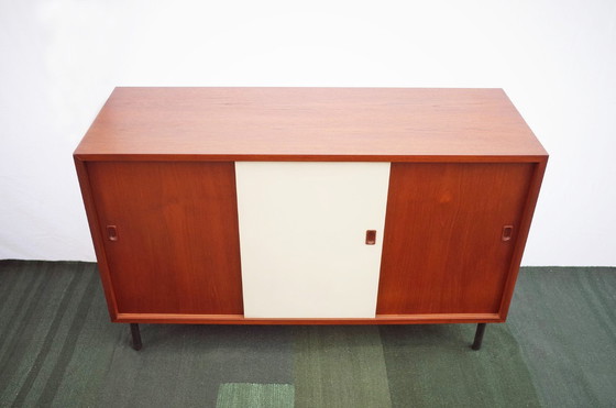 Image 1 of Teck danois Vintage Sideboard Commode portes coulissantes tiroirs