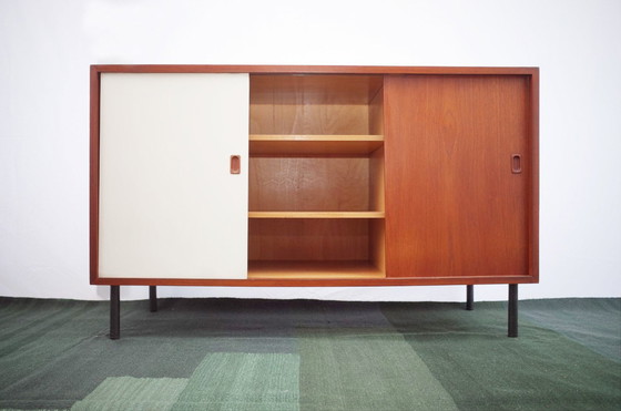 Image 1 of Teck danois Vintage Sideboard Commode portes coulissantes tiroirs