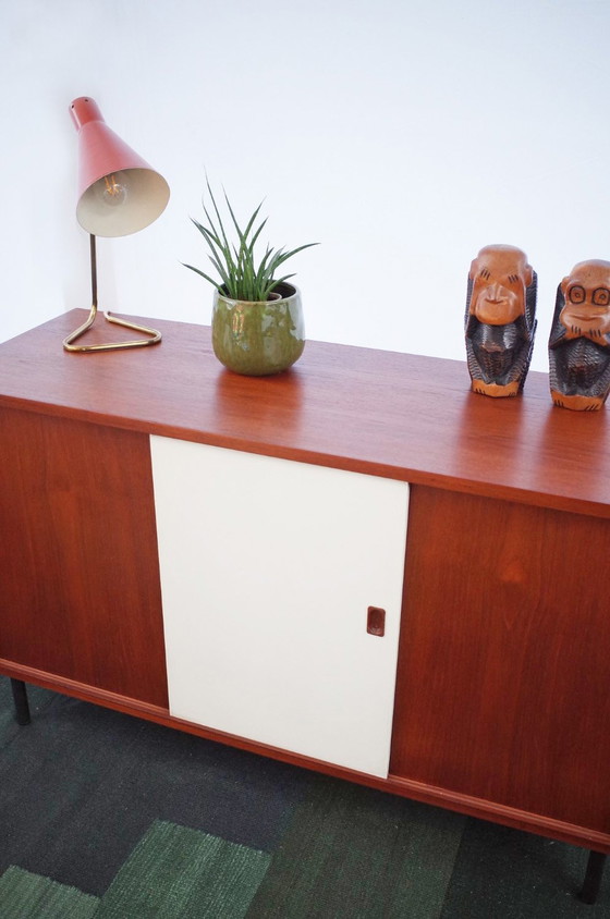 Image 1 of Teck danois Vintage Sideboard Commode portes coulissantes tiroirs