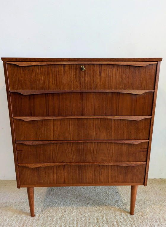 Image 1 of Commode vintage danoise