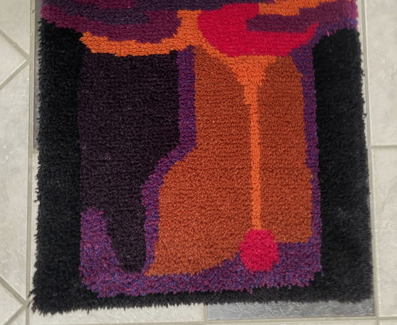 Image 1 of Tapis mural avec décor d'ours 1970S