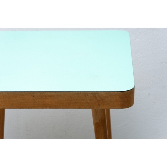 Image 1 of Table d'appoint vintage en bois de hêtre, Tchécoslovaquie années 1960