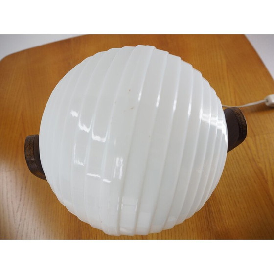 Image 1 of Lampe de table ronde vintage en bois et verre, Tchécoslovaquie 1970