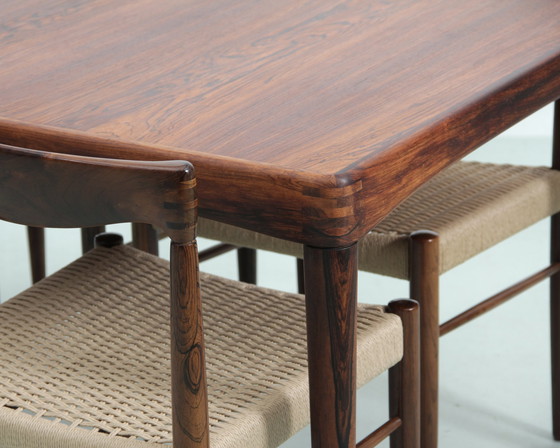 Image 1 of Table De Repas Extensible En Palissandre De Rio. 6/8 Pers.