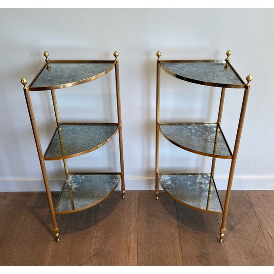 Image 1 of Paire de bouts de canapé vintage en métal doré avec dessus en miroir églomisé