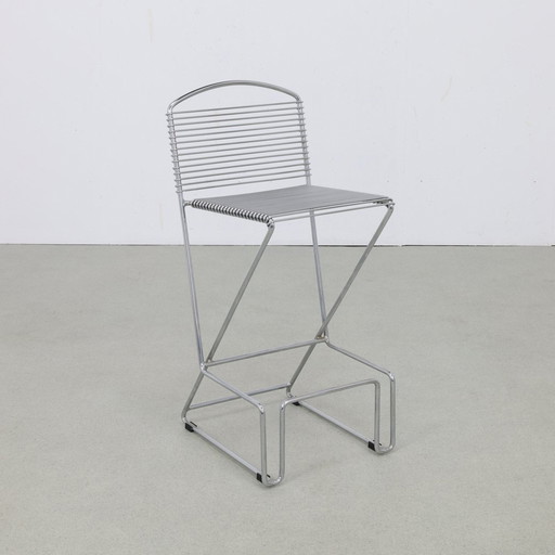 2X Tabouret de bar postmoderne en métal chromé, années 1980